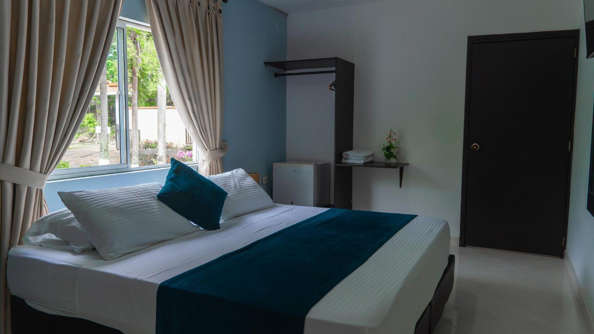 Hotel Campestre Santa Catalina San Gil Exterior photo