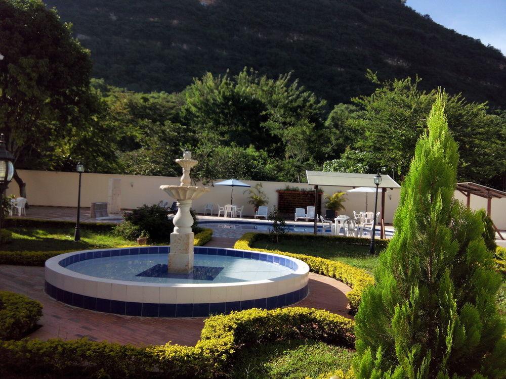 Hotel Campestre Santa Catalina San Gil Exterior photo
